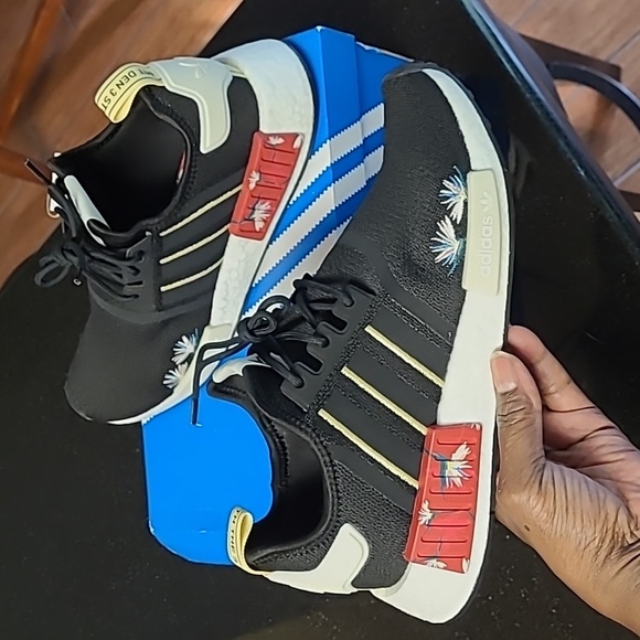 Adidas Thebe Magugu NMD R1 - Picture 3 of 13